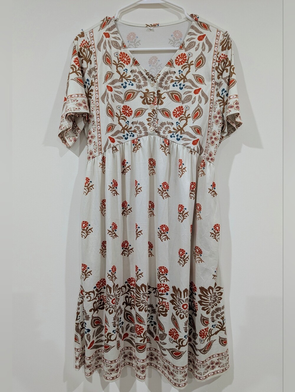 No Label - Boho Floral V-Neck Midi Dress - Cream with Rust & Taupe